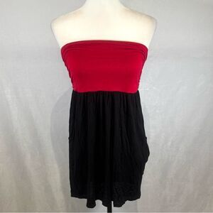 Newbury Kustom black and red super soft strapless dress with pockets size medium